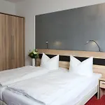 3 Linden Hotel 3*