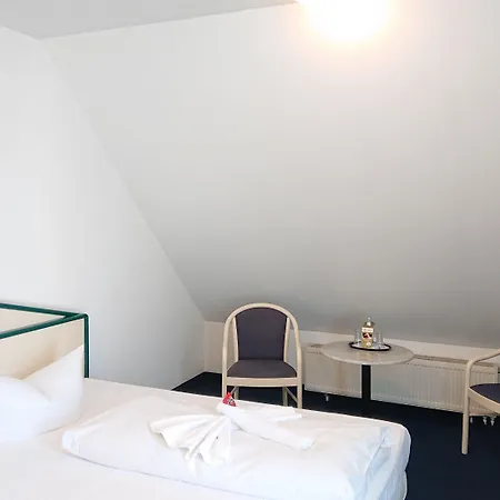 Hotel 3 Linden