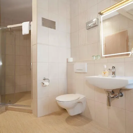 Hotel 3 Linden
