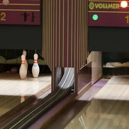 ホテル 3 Linden 3*